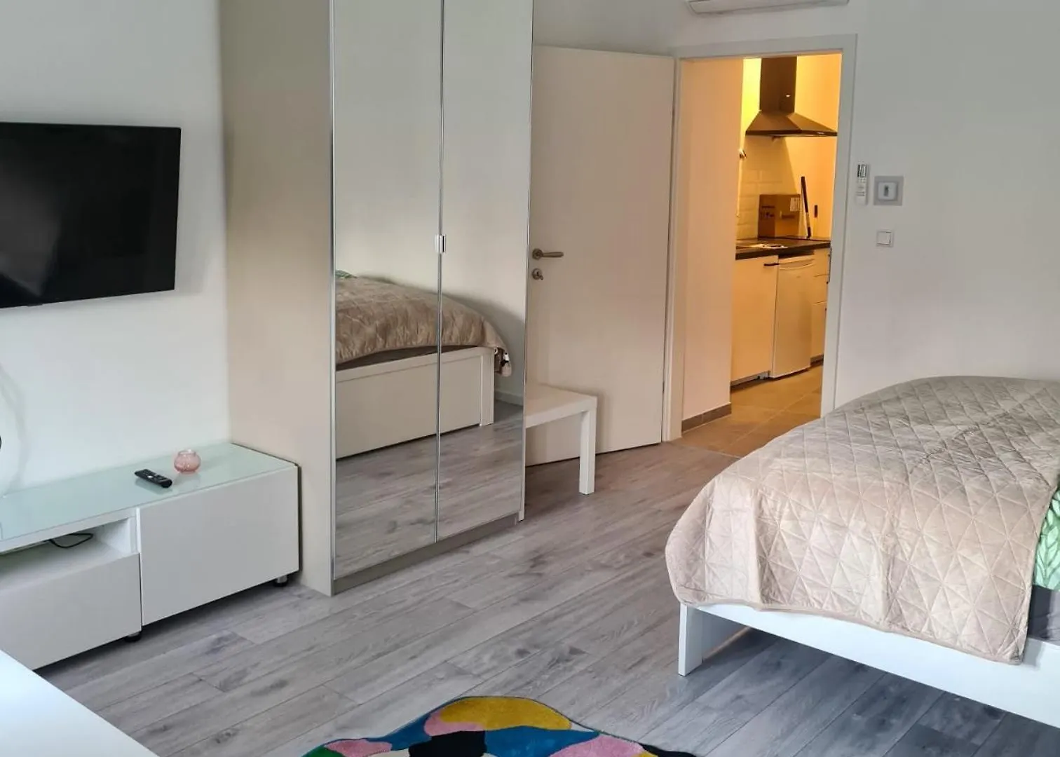 Urban Hideaway Airport Connection Apartamento Viena